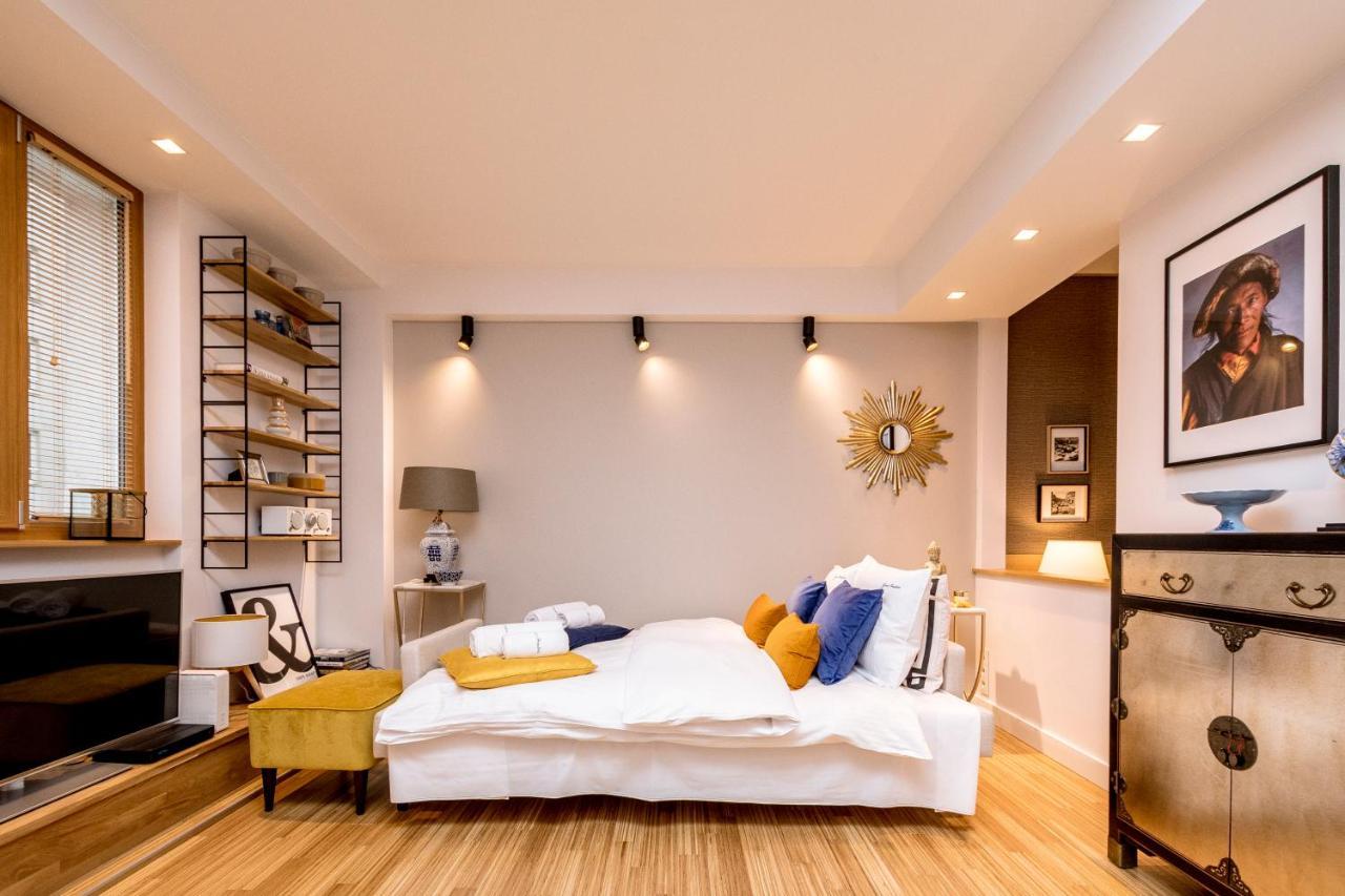 Golden Apartment With Air Condition By Your Freedom Warszawa Exteriör bild